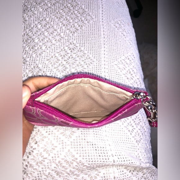 Y2K purple coach wristlet - Picture 4 of 4